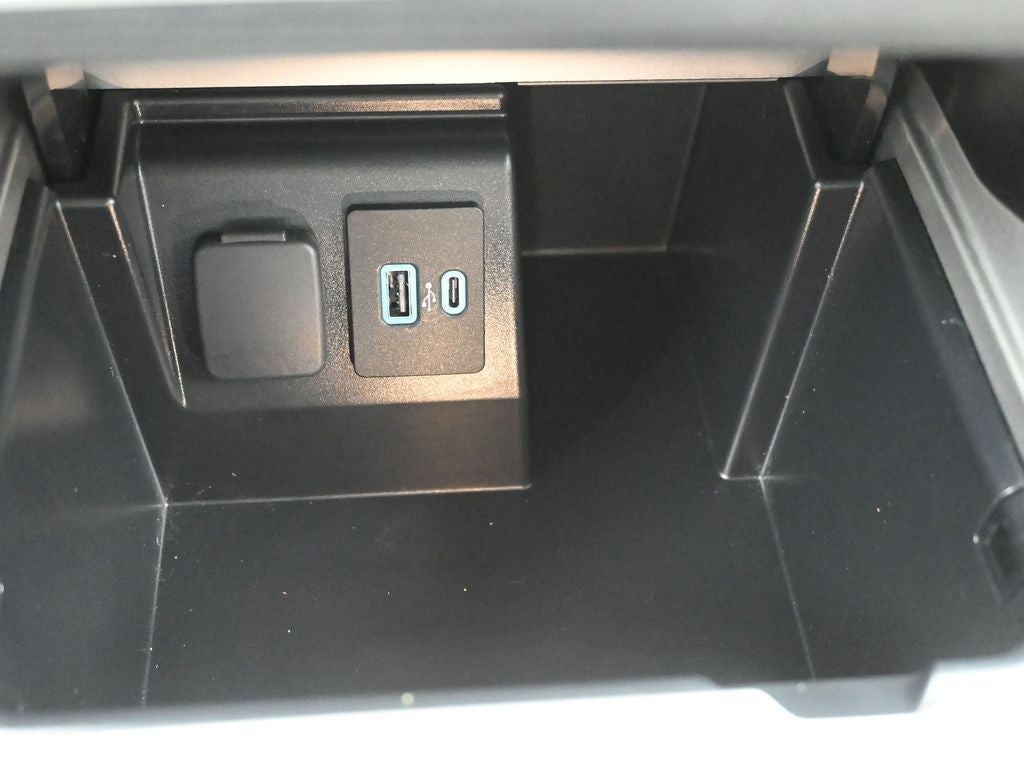 2023 Ford Explorer Base 4WD