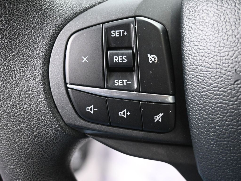 2023 Ford Explorer Base 4WD