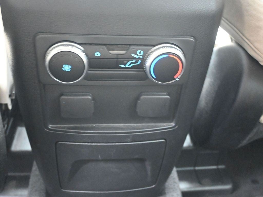 2023 Ford Explorer Base 4WD