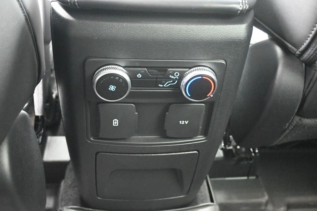 2023 Ford Explorer XLT 4WD