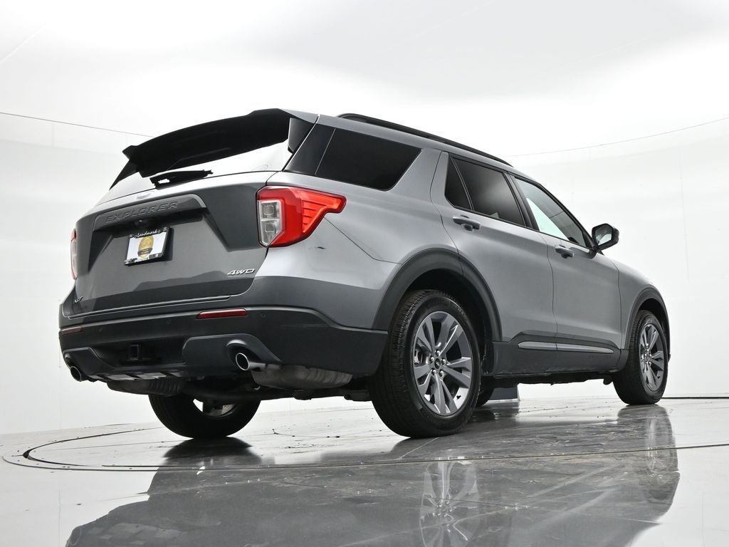 2023 Ford Explorer XLT 4WD