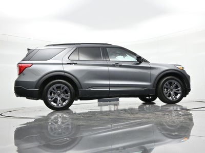 2023 Ford Explorer XLT 4WD