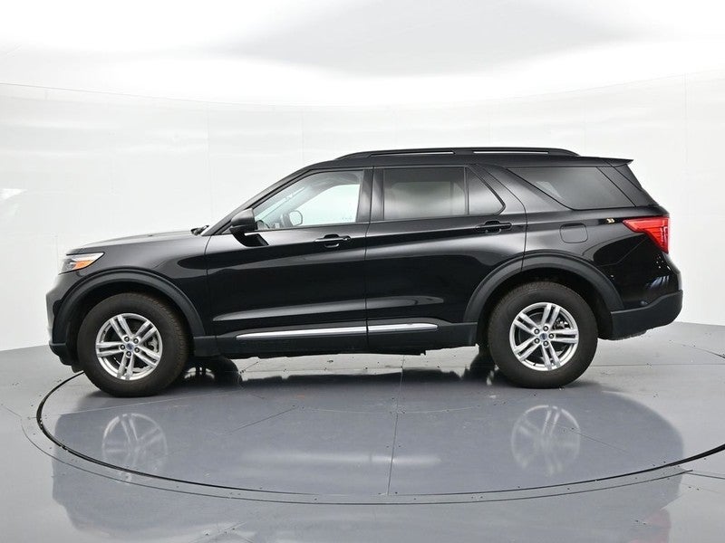 2022 Ford Explorer XLT 4WD