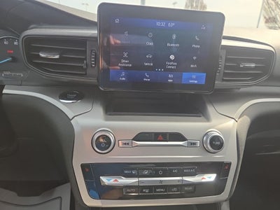 2022 Ford Explorer XLT 4WD