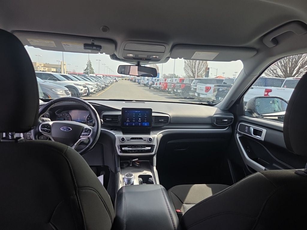 2022 Ford Explorer XLT 4WD