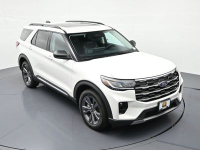 2025 Ford Explorer Active 4WD