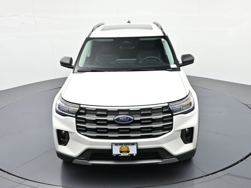 2025 Ford Explorer Active 4WD