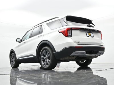2025 Ford Explorer Active 4WD