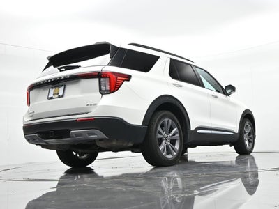 2025 Ford Explorer Active 4WD