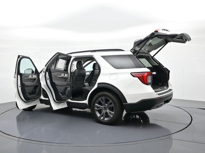 2025 Ford Explorer Active 4WD