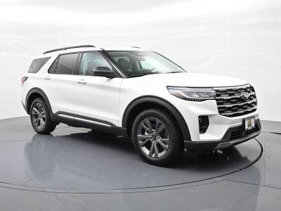 2025 Ford Explorer Active 4WD