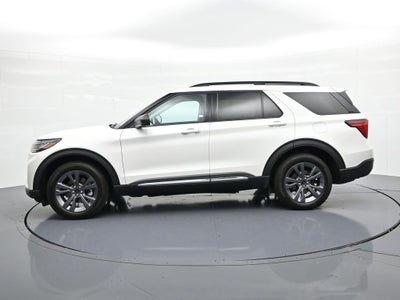 2025 Ford Explorer Active 4WD