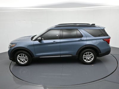 2025 Ford Explorer Active 4WD
