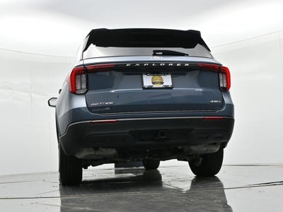 2025 Ford Explorer Active 4WD