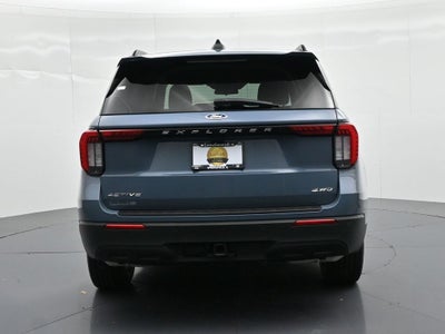 2025 Ford Explorer Active 4WD