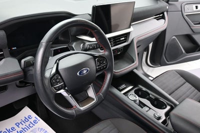 2025 Ford Explorer ST-Line 4WD