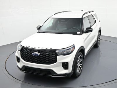 2025 Ford Explorer ST-Line 4WD