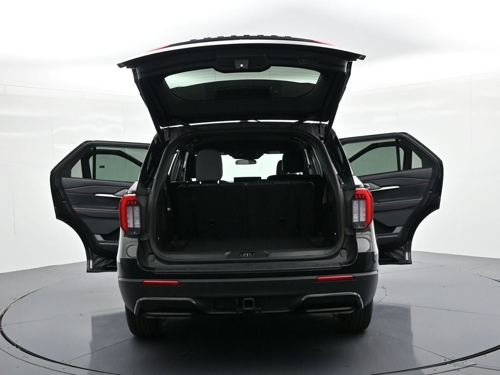 2025 Ford Explorer ST-Line 4WD