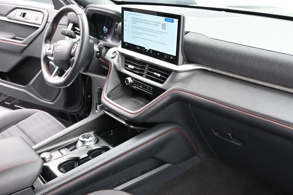 2025 Ford Explorer ST-Line 4WD