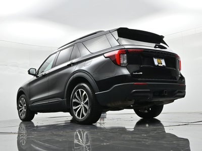 2025 Ford Explorer ST-Line 4WD