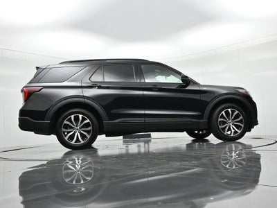 2025 Ford Explorer ST-Line 4WD