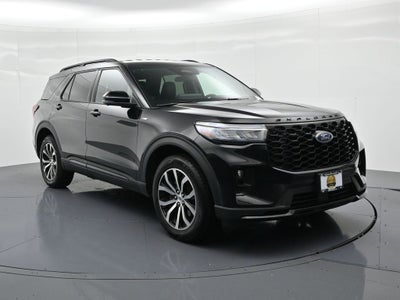 2025 Ford Explorer ST-Line 4WD