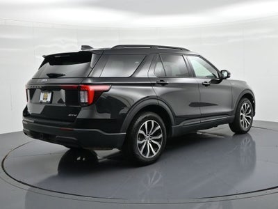 2025 Ford Explorer ST-Line 4WD