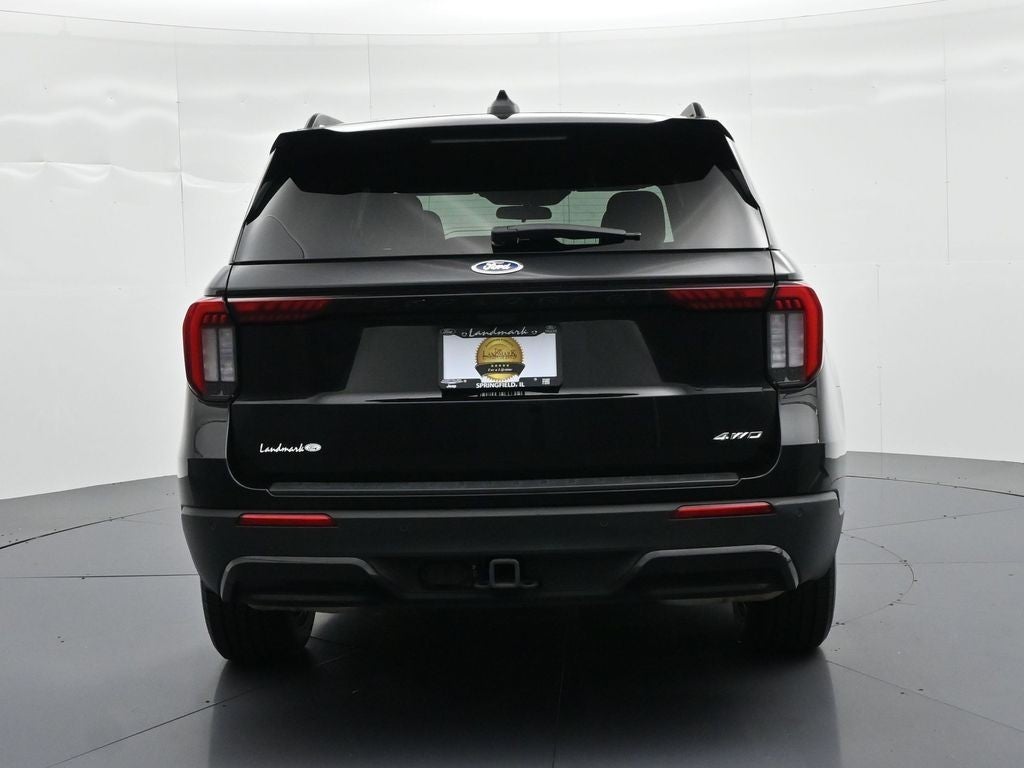 2025 Ford Explorer ST-Line 4WD