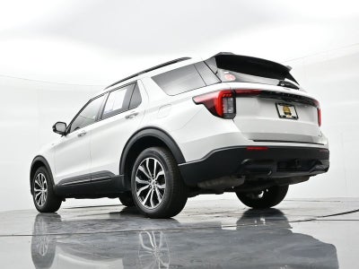 2025 Ford Explorer ST-Line 4WD