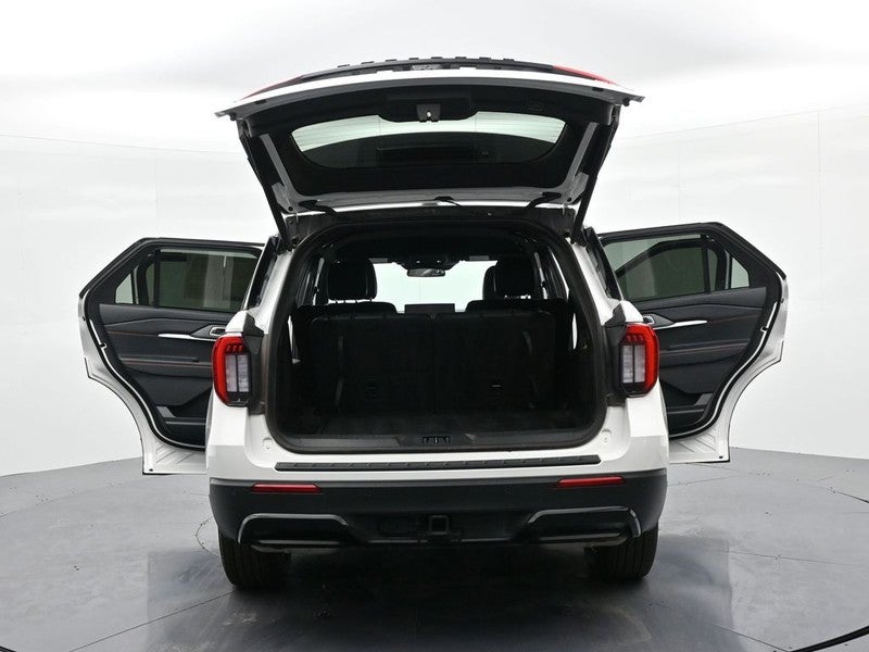 2025 Ford Explorer ST-Line 4WD