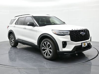 2025 Ford Explorer ST-Line 4WD