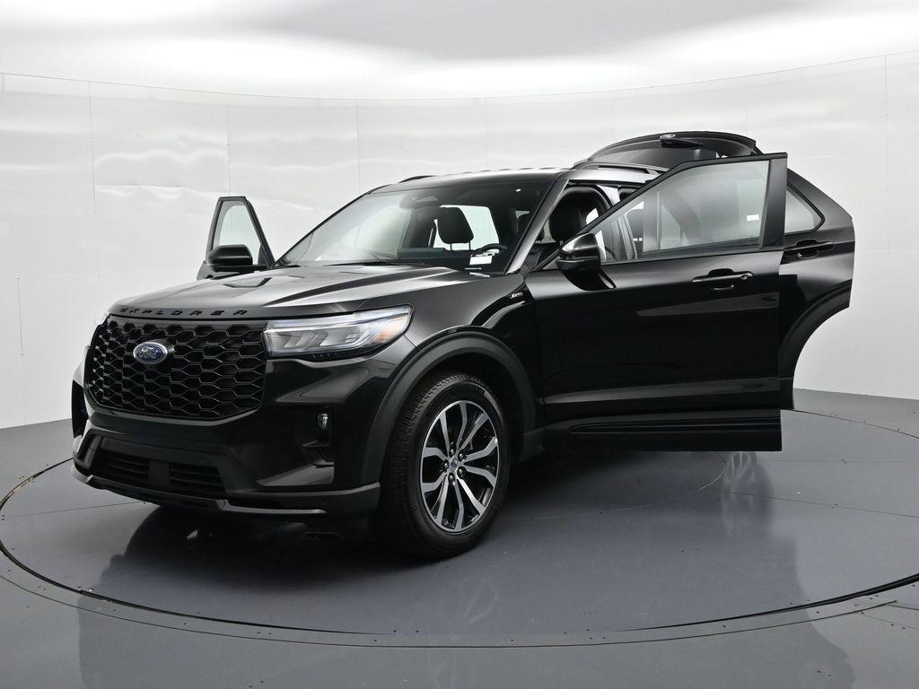2026 Ford Explorer ST-Line 4WD