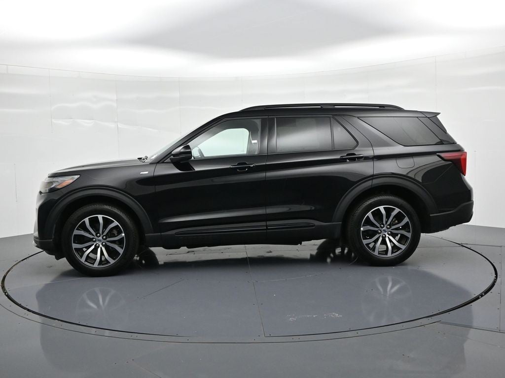2026 Ford Explorer ST-Line 4WD