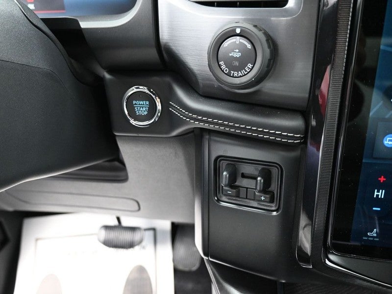 2023 Ford F-150 Lightning Platinum