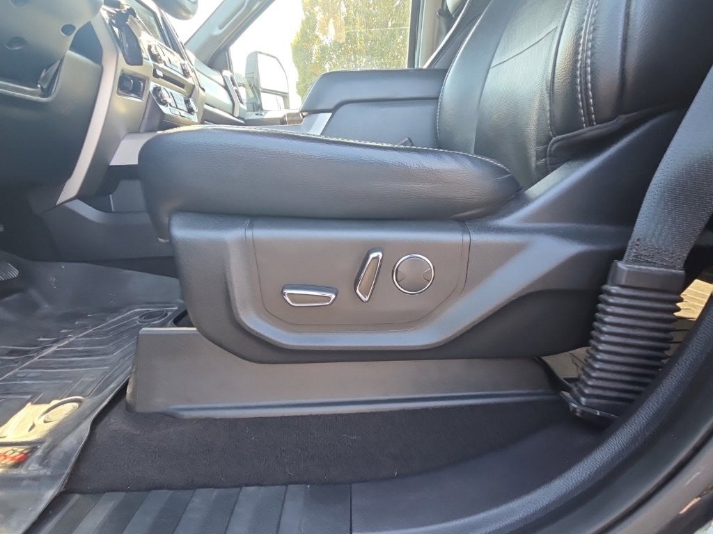 2018 Ford Super Duty F-250 SRW Lariat