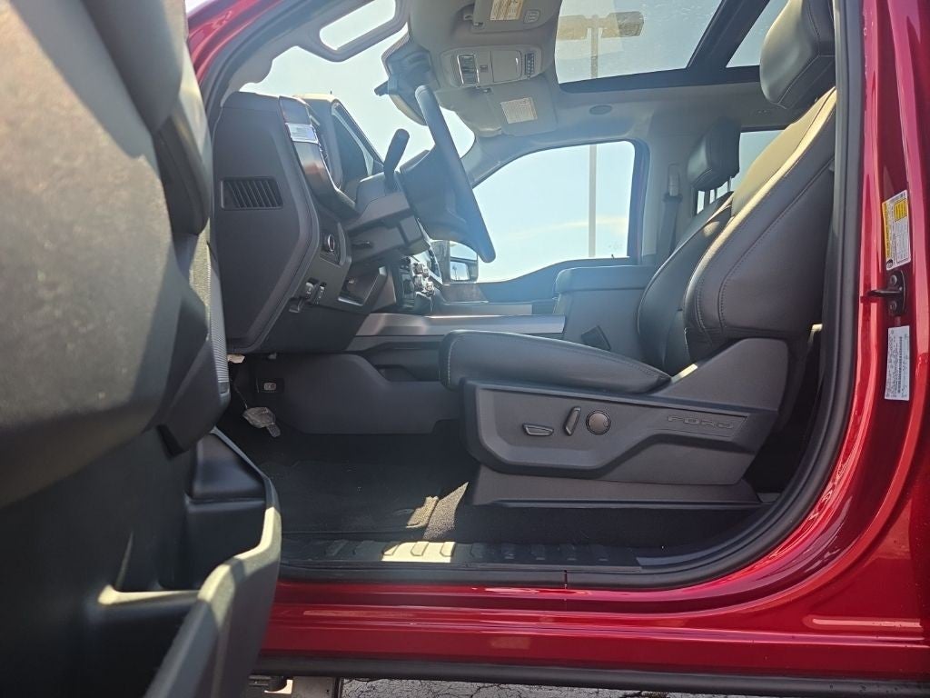 2026 Ford Super Duty F-350 SRW Lariat