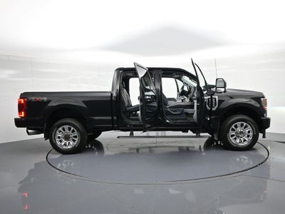 2022 Ford Super Duty F-350 SRW Limited