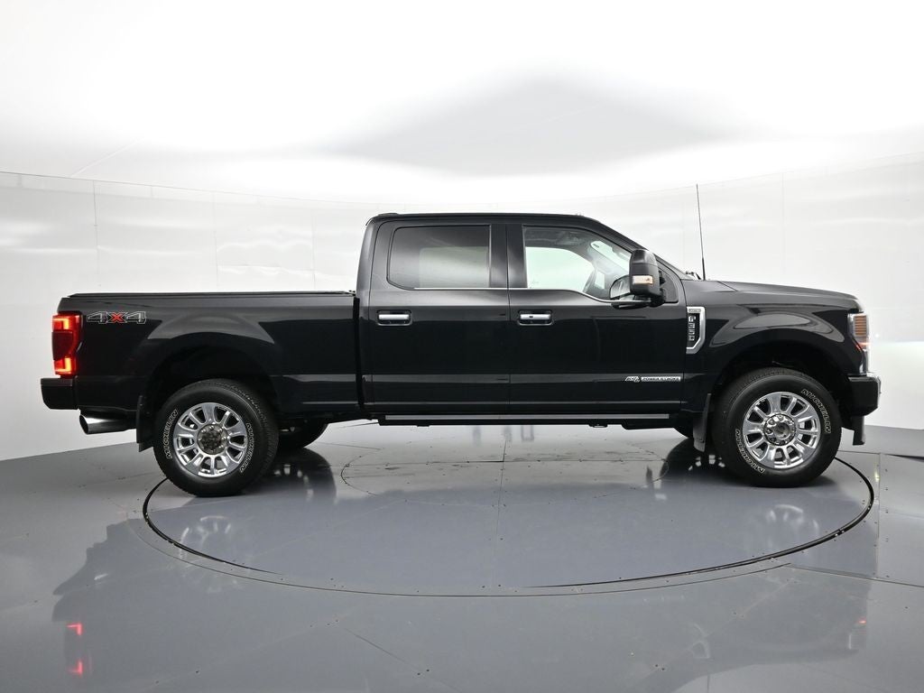 2022 Ford Super Duty F-350 SRW Limited
