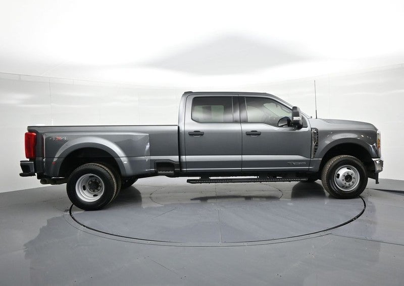 2025 Ford Super Duty F-350 DRW XLT