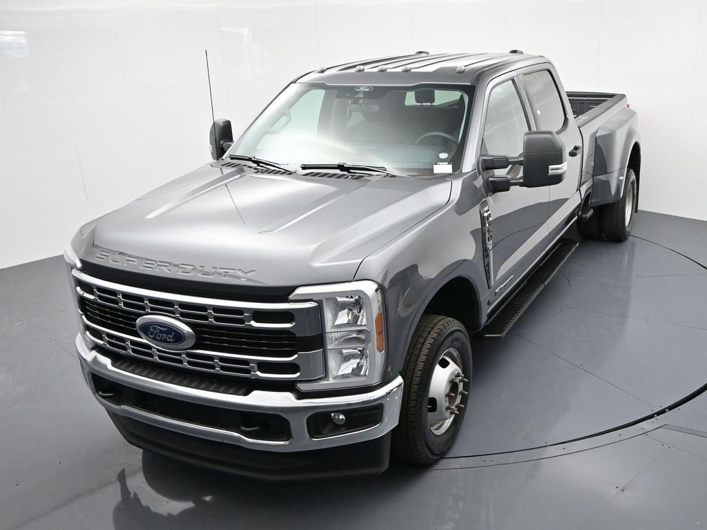 2025 Ford Super Duty F-350 DRW XLT