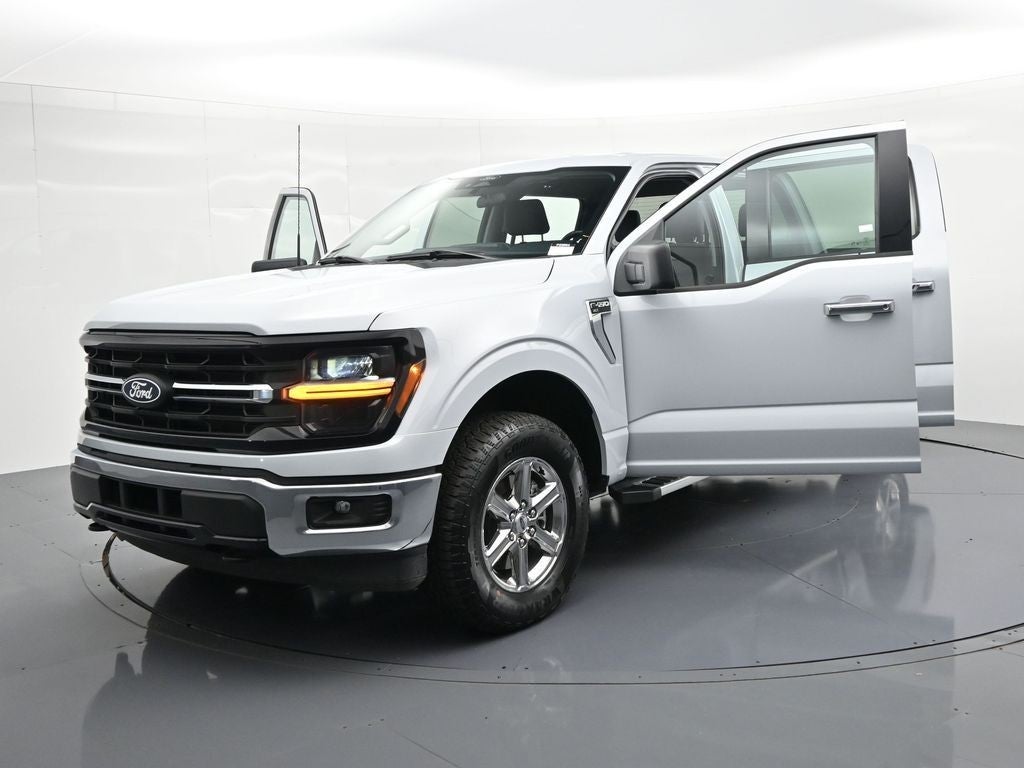 2025 Ford F-150 XLT 4WD SuperCrew 5.5' Box