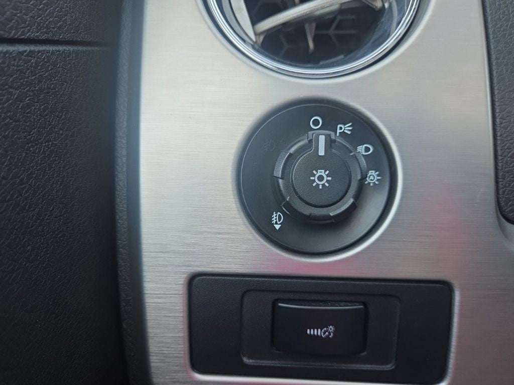 2014 Ford F-150 Platinum
