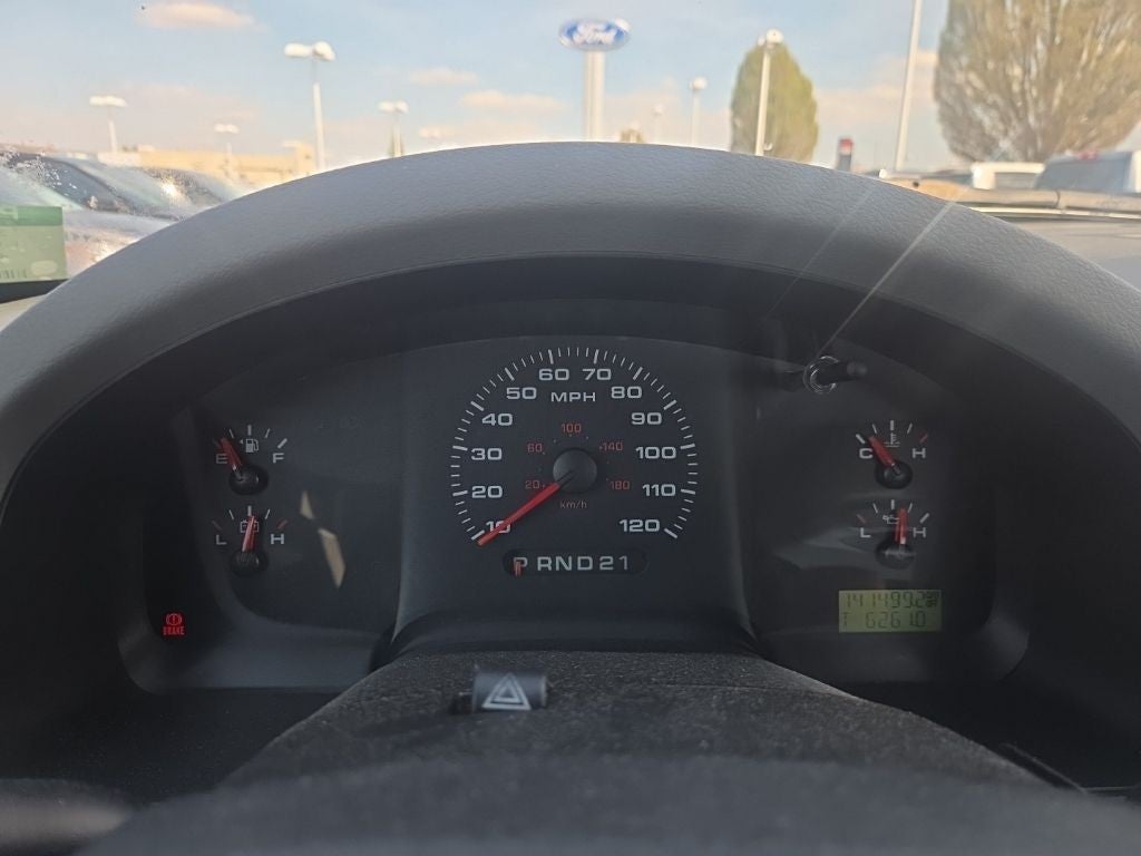 2004 Ford F-150 XL