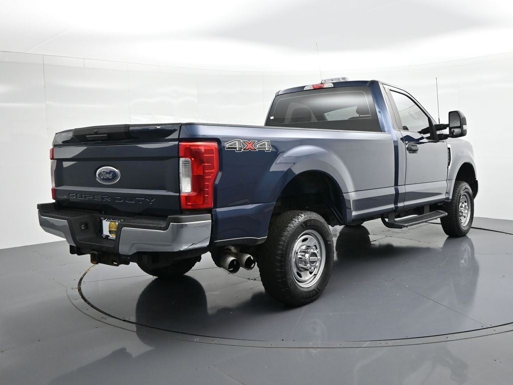 2018 Ford Super Duty F-350 SRW XL