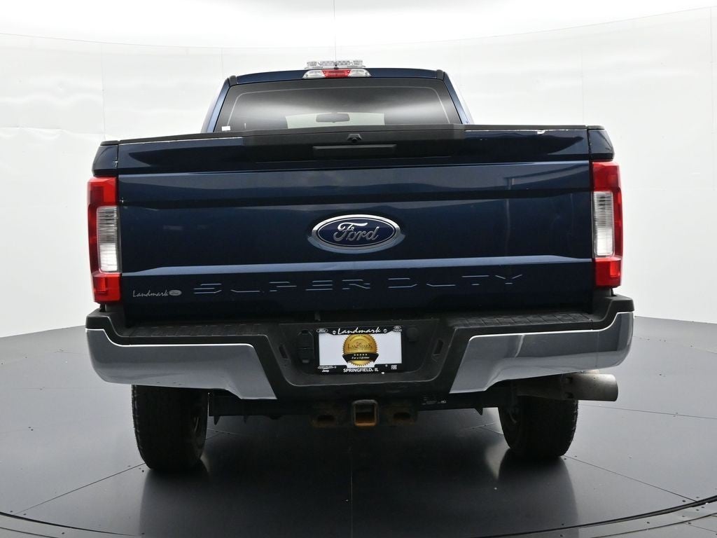 2018 Ford Super Duty F-350 SRW XL