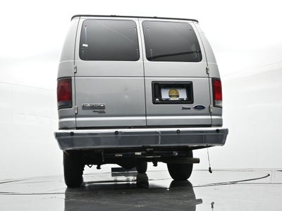 2009 Ford Econoline Cargo Van Commercial