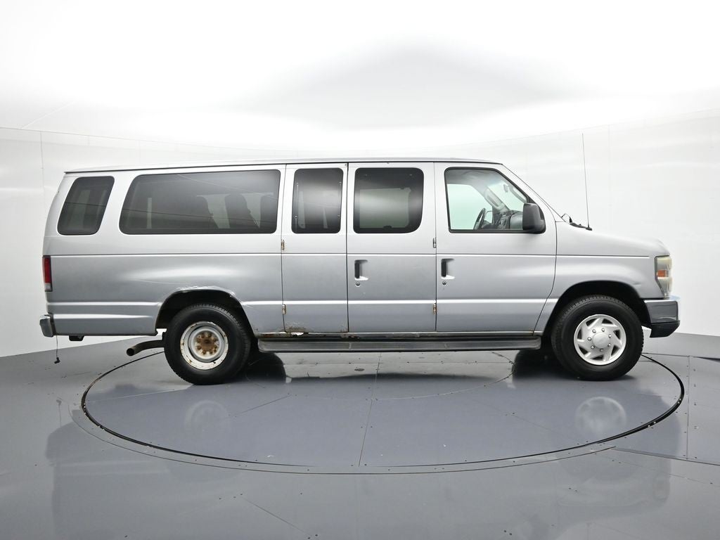 2009 Ford Econoline Cargo Van Commercial