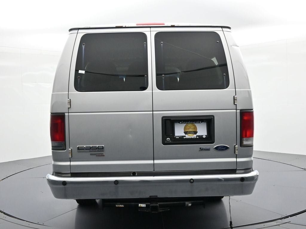 2009 Ford Econoline Cargo Van Commercial