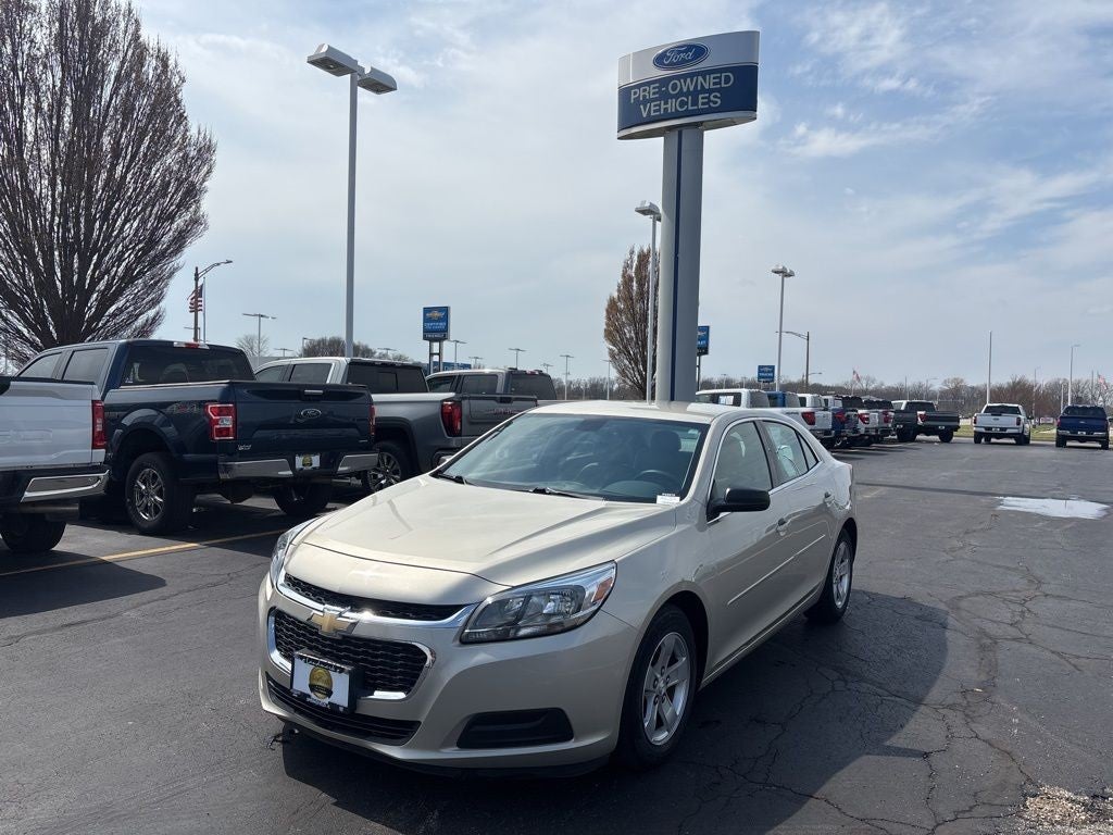 2015 Chevrolet Malibu 4dr Sdn LS w/1LS