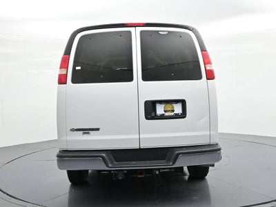 2018 Chevrolet Express Passenger RWD 3500 135" LT
